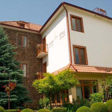 Hotel Mirhav Goris Exteriér fotografie