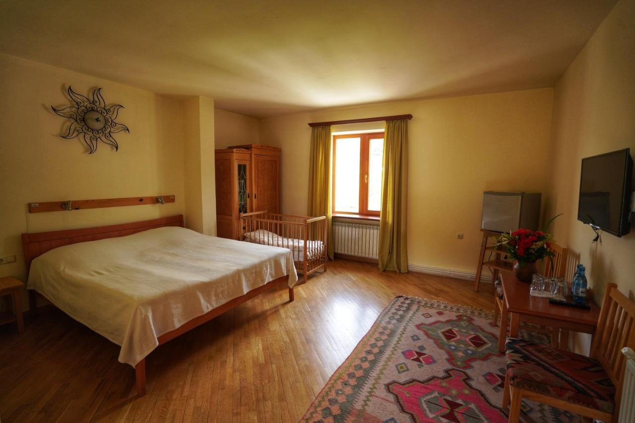 Hotel Mirhav Goris Exteriér fotografie