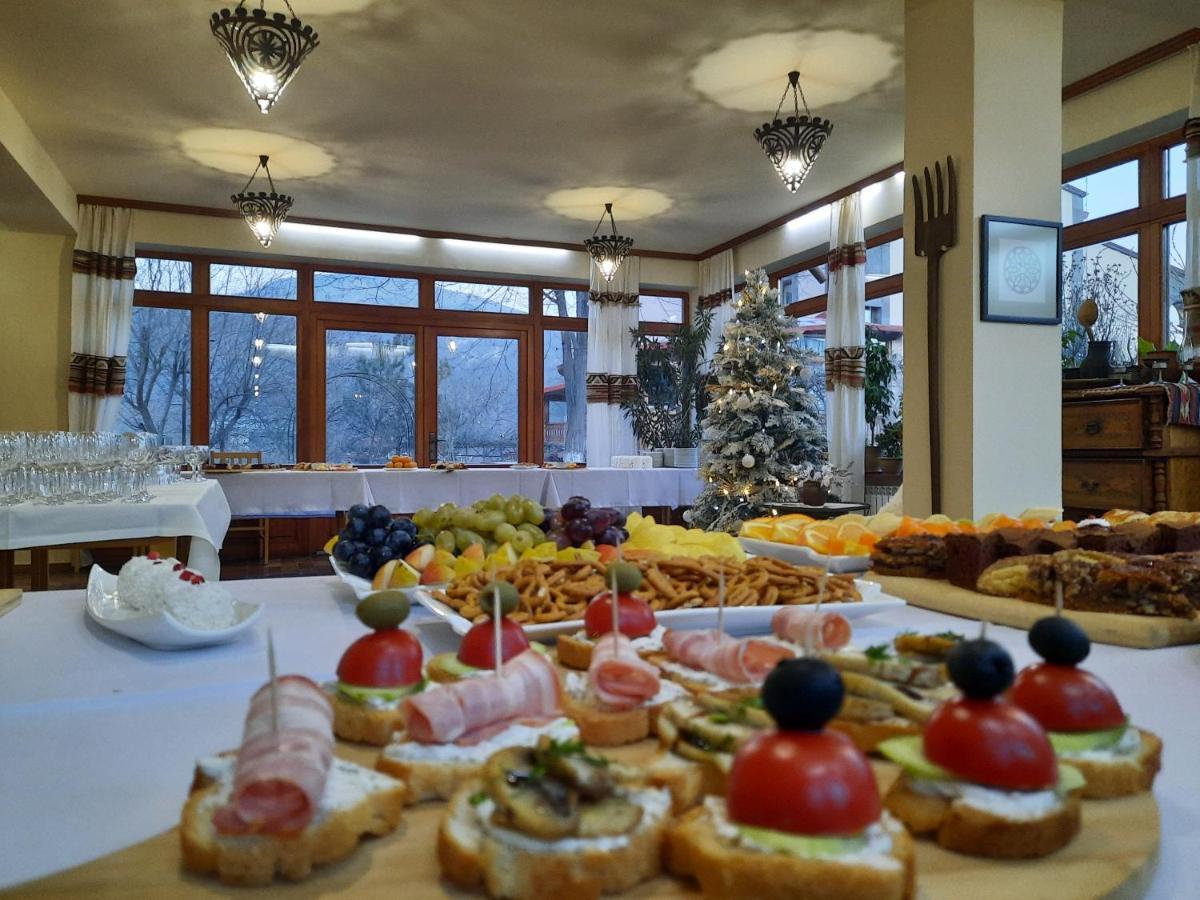 Hotel Mirhav Goris Exteriér fotografie