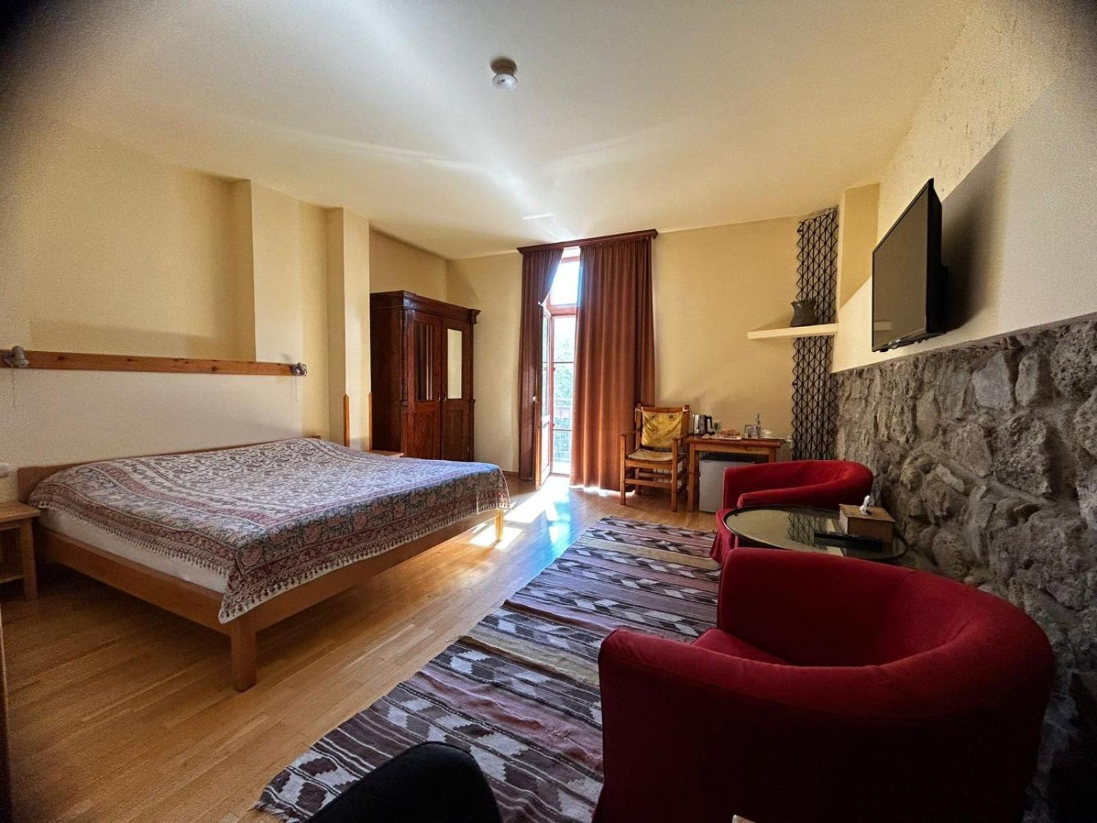 Hotel Mirhav Goris Exteriér fotografie